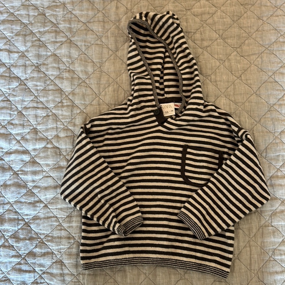 Toddler Zara sweater hoodie - like new